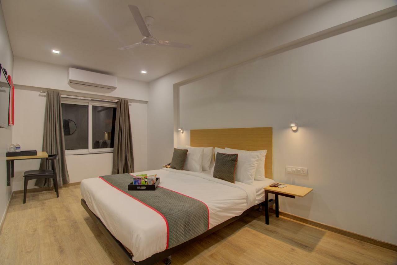 Townhouse Oak Kopar Khairane Navi Mumbai Formerly Ivy Hotel Exteriér fotografie