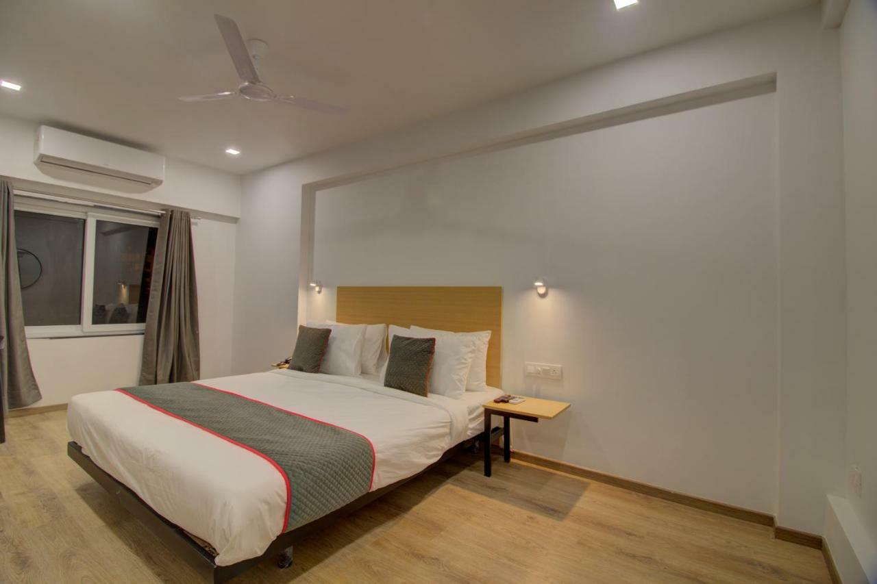 Townhouse Oak Kopar Khairane Navi Mumbai Formerly Ivy Hotel Exteriér fotografie